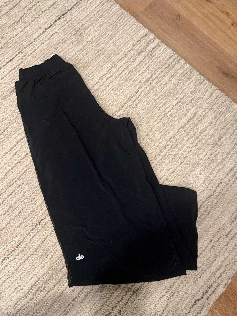 ALO Yoga Kids Black Logo Leggings